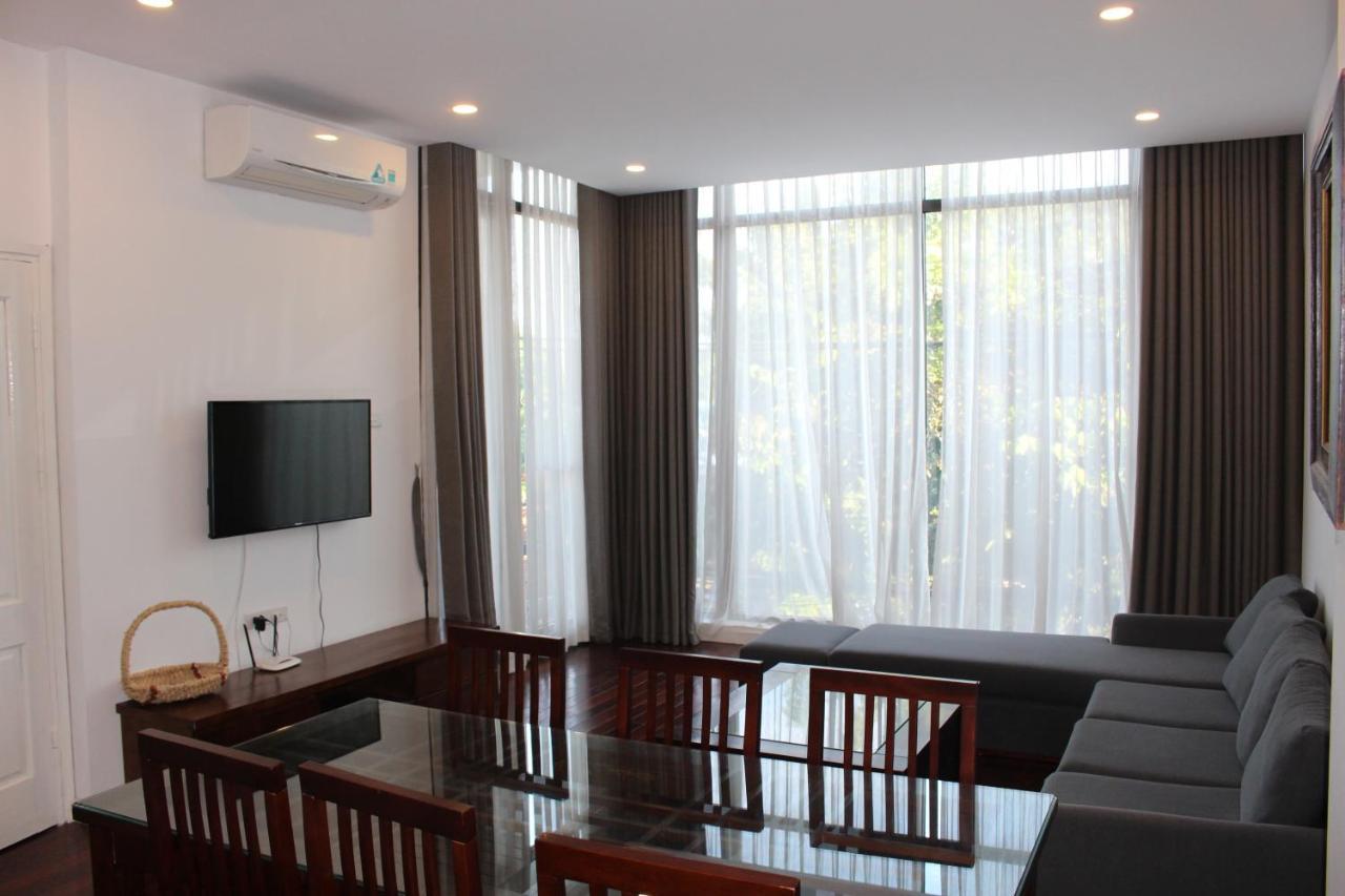 Davidduc 's Spacious -46 Xom Chua Apartment Hanoi