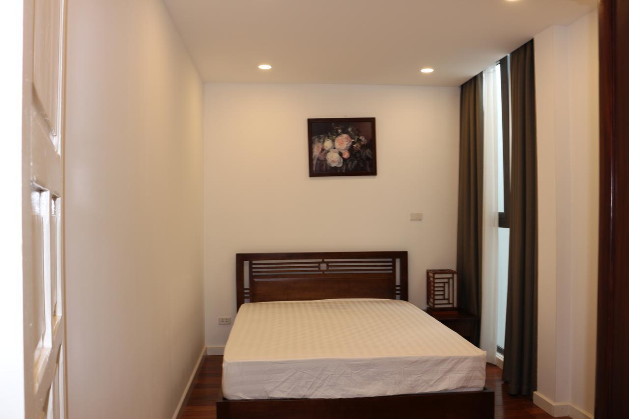 Davidduc 's Spacious -46 Xom Chua Apartment